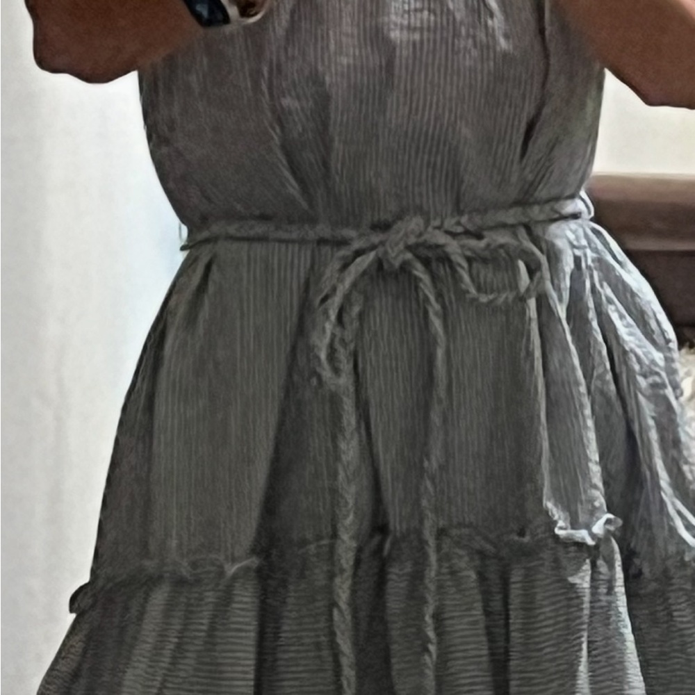 Lulu's Gray Pleated Midi Sundress